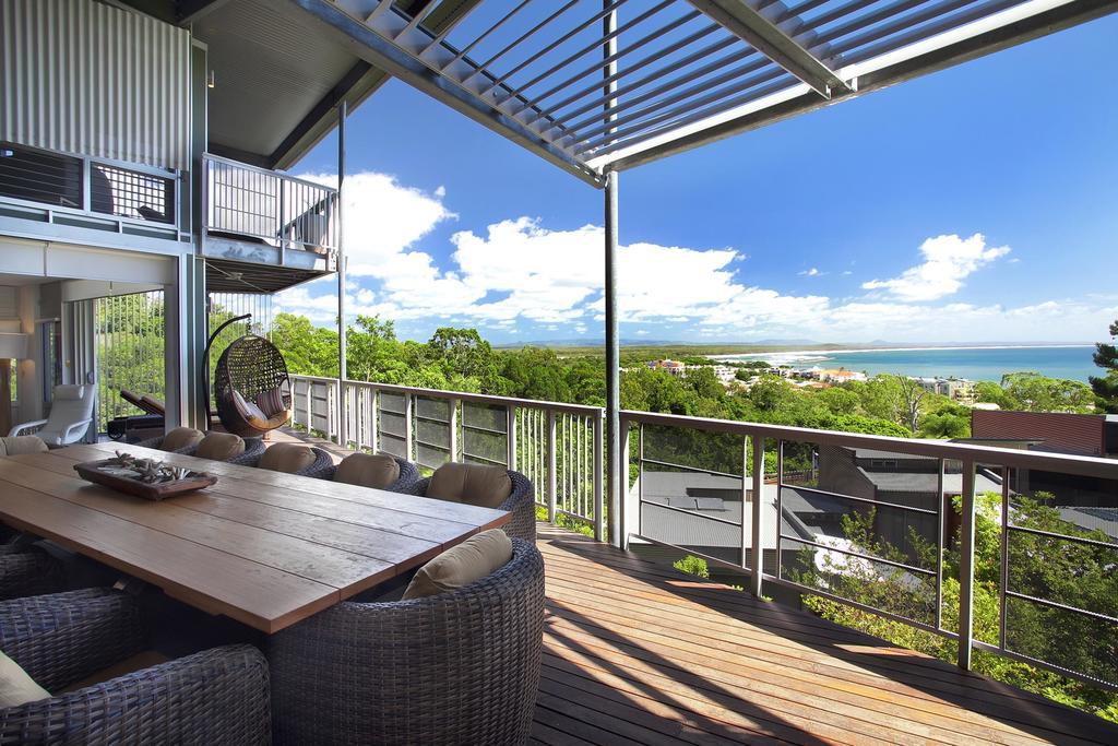 Peppers Noosa Resort And Villas Εξωτερικό φωτογραφία A view from a balcony