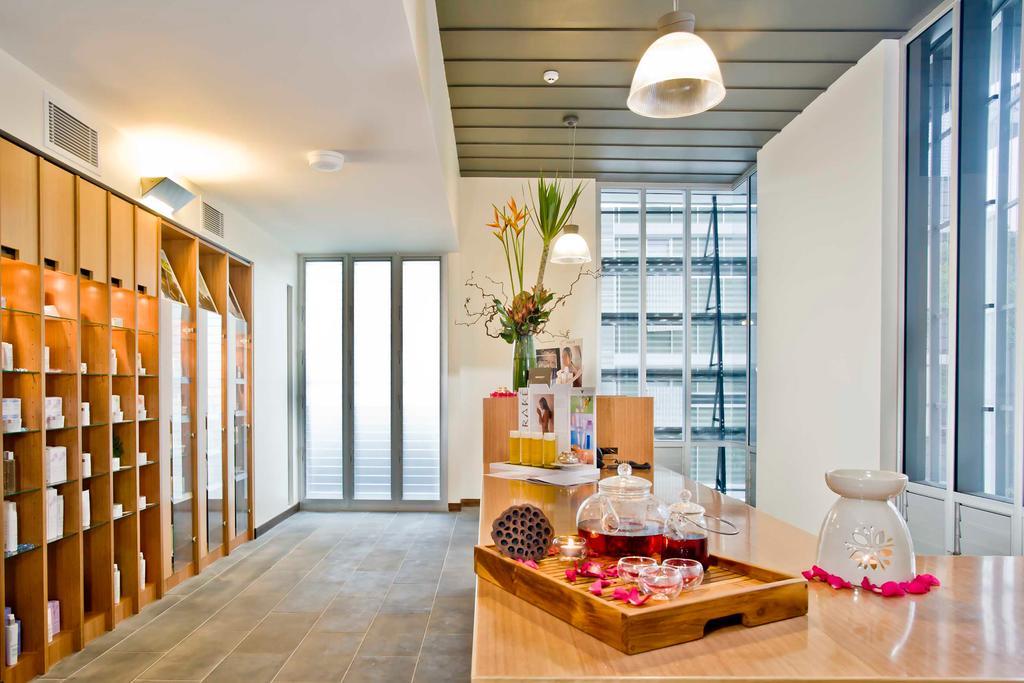 Peppers Noosa Resort And Villas Εξωτερικό φωτογραφία The Spa at The Dorchester
